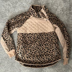 Abercrombie Leopard Pullover